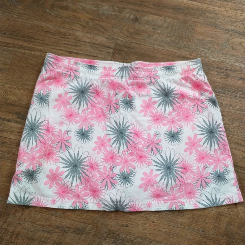 New York Laundry skort XL pink, grey, and white.